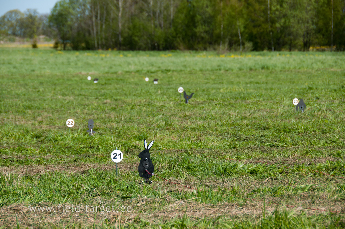 Tulemuseks märgid, põllul...